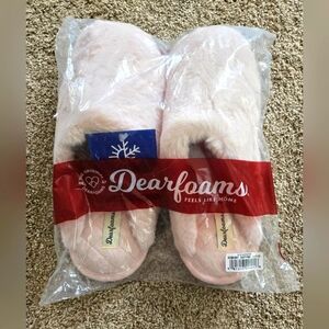 Women's Size 11 Dearfoams Slippers